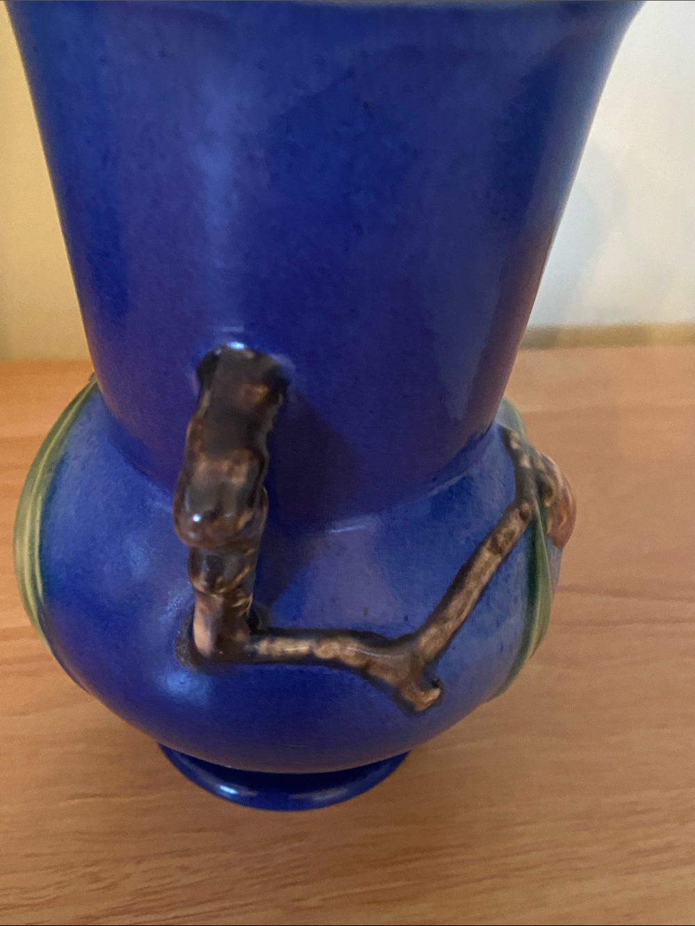 Vintage Blue Roseville Vase with Pinecone Accents 839-6 - Picture 16 of 16